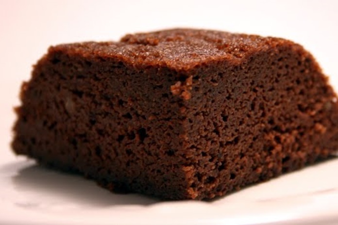 Lauros Panavės šokoladinis pupelių pyragas