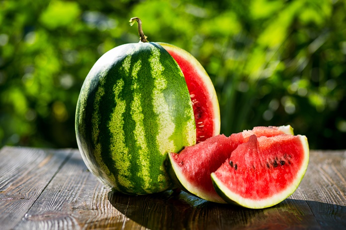 Gaiviai ir taupiai: neišmeskite arbūzo žievės – pasigaminkite skanėstų